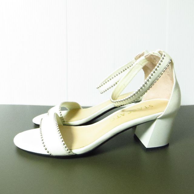 STACCATO(スタッカート)の美品 STACCATO スタッカート ラバーソール サンダル 23㎝ レディースの靴/シューズ(サンダル)の商品写真
