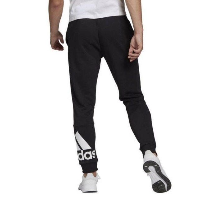 adidas(アディダス)の新品　アディダス　メンズ　スウェット　上下セット　Lサイズ　春　黒　ブラック メンズのトップス(スウェット)の商品写真