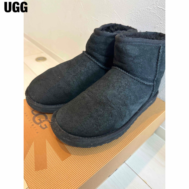 UGG(アグ)のUGGムートンブーツ/クラシックミニ レディースの靴/シューズ(ブーツ)の商品写真