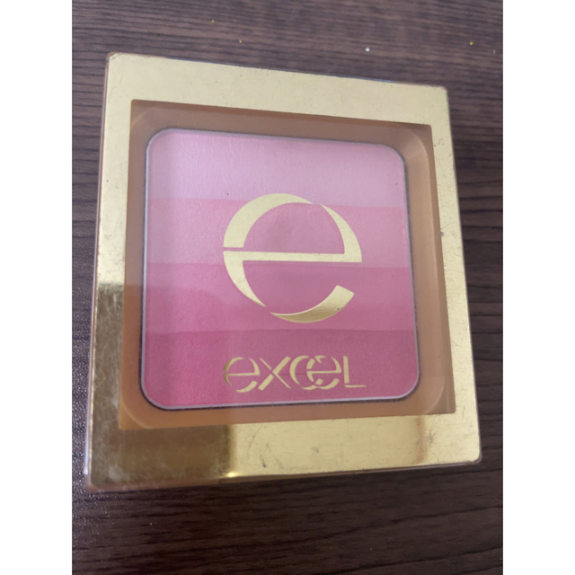 excel(エクセル)のexcelのグラデーションチーク ブロッサムピンク コスメ/美容のベースメイク/化粧品(チーク)の商品写真