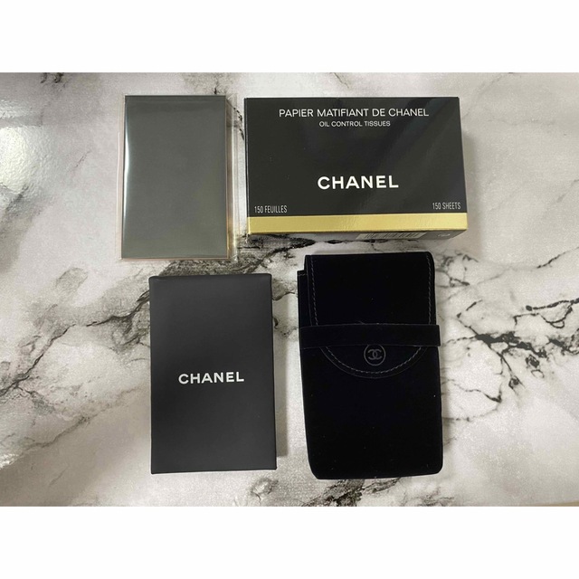 CHANEL(シャネル)の定価4950円シャネルオイルコントロールティッシュ コスメ/美容のメイク道具/ケアグッズ(あぶらとり紙)の商品写真