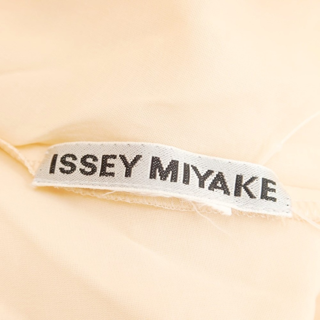 イッセイミヤケ ISSEY MIYAKE 2023年春夏 ノースリーブ プリーツ ワンピース ライトベージュ【サイズ表記なし（M位）】【レディース】