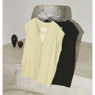 トゥデイフル(TODAYFUL)のcollarless twill vest   BLACK(ベスト/ジレ)