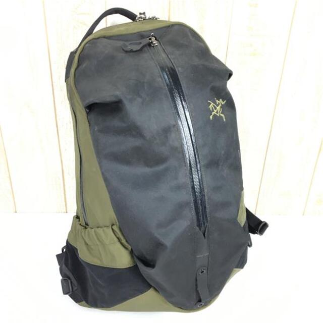 Wildwoodカーキ系アークテリクス アロー 16 Arro 16L バックパック デイパック ARCTERYX 24018 Wildwood カーキ系