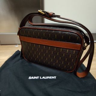 SAINT LAURENT PARIS ル・モノグラム カメラバッグ smcint.com