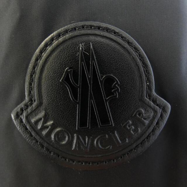 モンクレール MONCLER ダウンジャケット