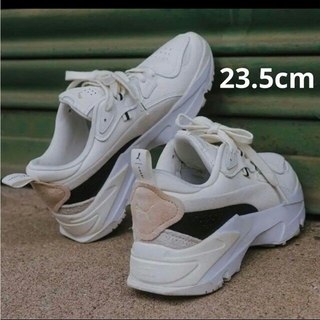 アメリ PUMA スニーカー 23.5-