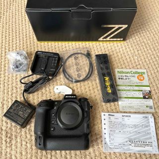 ニコン(Nikon)の(本日限定キャンペン)ニコンZ9 元箱　保証付！(ミラーレス一眼)