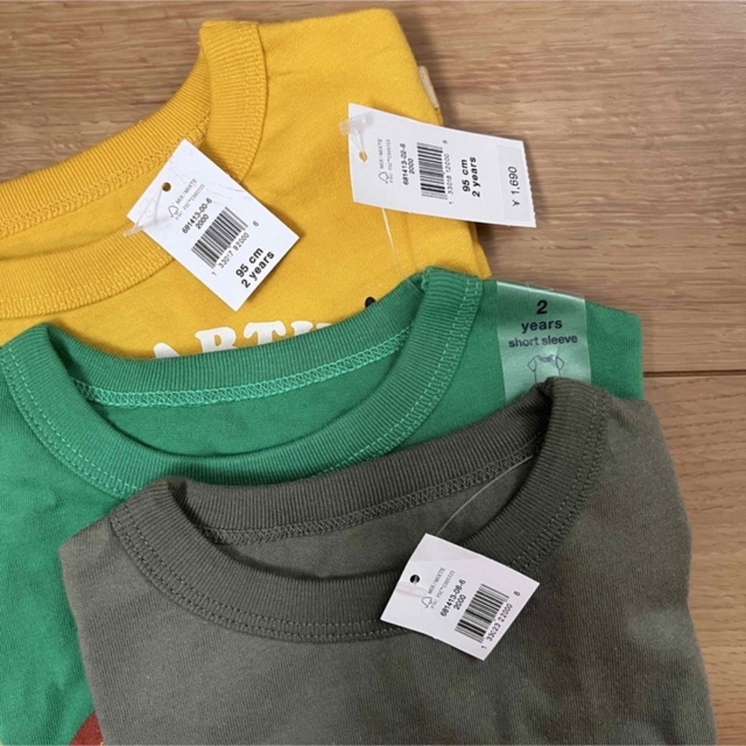 babyGAP(ベビーギャップ)の5 新品　baby gap 半袖　Tシャツ　95 100 夏　男の子　夏　保育園 キッズ/ベビー/マタニティのキッズ服男の子用(90cm~)(Tシャツ/カットソー)の商品写真