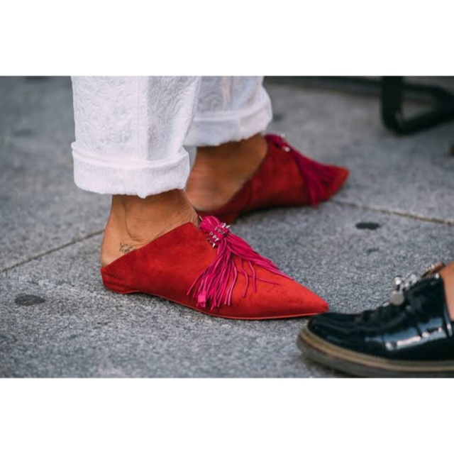Christian Louboutin(クリスチャンルブタン)のchristian louboutin クリスチャンル ブタン フラット レッド レディースの靴/シューズ(バレエシューズ)の商品写真