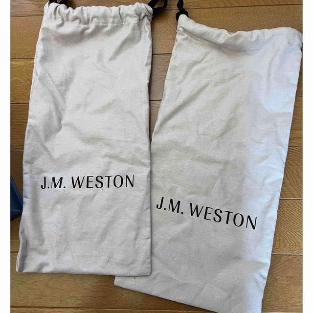 J.M. WESTON(ジェーエムウエストン)のJ.M.WESTON 385 ローファー 6C トリプルソール 180 メンズの靴/シューズ(スリッポン/モカシン)の商品写真