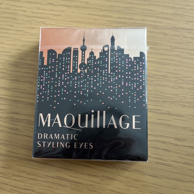 MAQuillAGE(マキアージュ)のドラマティックスタイリングアイズ オーロライルミネーションカラー BR303(4 コスメ/美容のベースメイク/化粧品(アイシャドウ)の商品写真