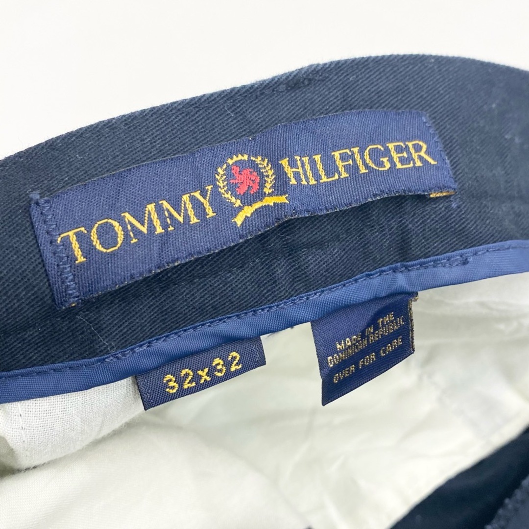 TOMMY HILFIGER(トミーヒルフィガー)のUS古着 トミーヒルフィガー TOMMY HILFIGER チノパンツ ツータック サイズ：W32 L32 ダークネイビー 【中古】 メンズのスーツ(スラックス/スーツパンツ)の商品写真