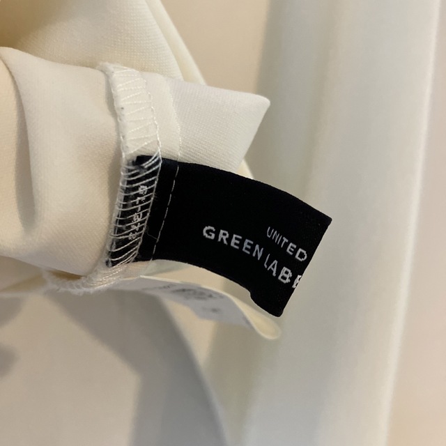 UNITED ARROWS green label relaxing(ユナイテッドアローズグリーンレーベルリラクシング)のお値下げ！グリーンレーベル☆Vネックシフォンブラウス レディースのトップス(シャツ/ブラウス(長袖/七分))の商品写真