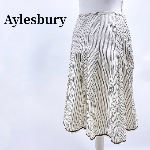 Aylesbury(アリスバーリー)のAylesburyアリスバーリーストライプフレアスカートレースホワイト レディースのスカート(ひざ丈スカート)の商品写真