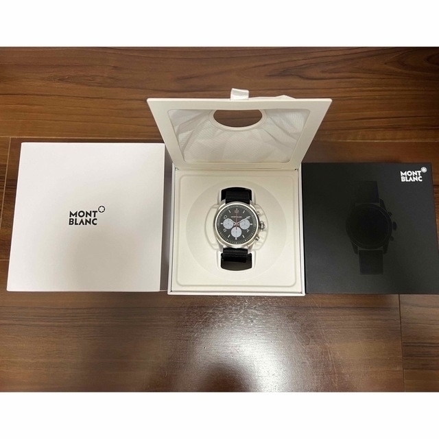 MONTBLANC(モンブラン)のMONTBLANCモンブラン S2T18 SUMMIT2 新品未使用　 メンズの時計(腕時計(デジタル))の商品写真