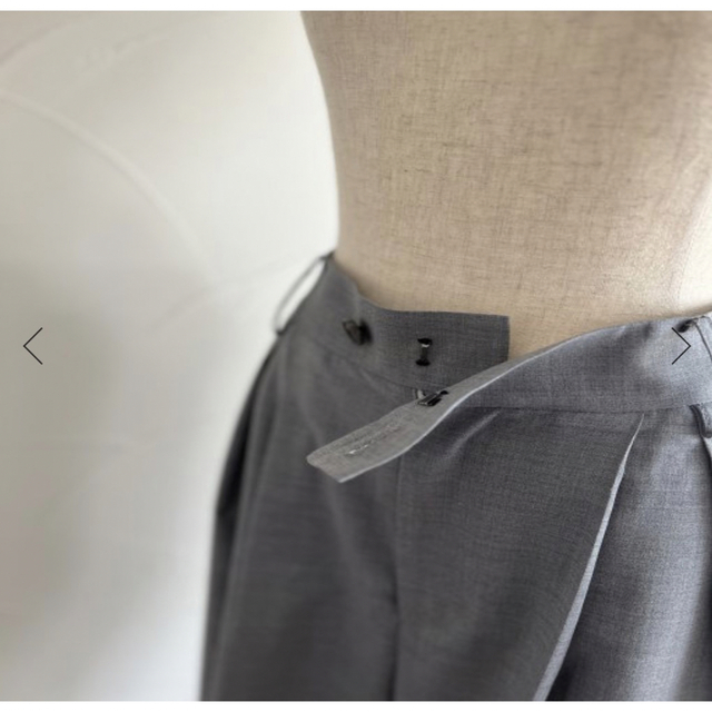 july nine 2023SS タックパンツ グレー 超熱 noxcapital.de