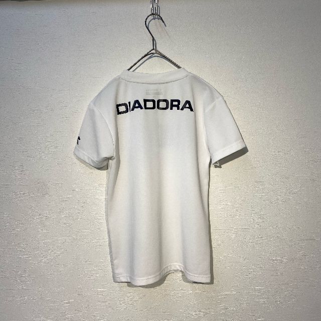 DIADORA(ディアドラ)の【DIADORA】 Tシャツ 白 レディースM レディースのトップス(Tシャツ(半袖/袖なし))の商品写真