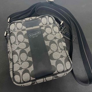 コーチ(COACH)の【値下げ】COACH コーチ バッグ ボディ シグネチャー BLACKブラック系(ショルダーバッグ)