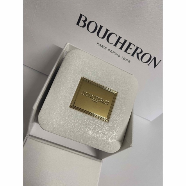 BOUCHERON(ブシュロン)の新品未使用　ブシュロン　キャトル　イヤリング　イヤーカフ　ゴールド　18K  レディースのアクセサリー(イヤリング)の商品写真