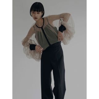 80/20クロス 未使用美品! AMERI アメリ ツインリリー ブラウス 花柄