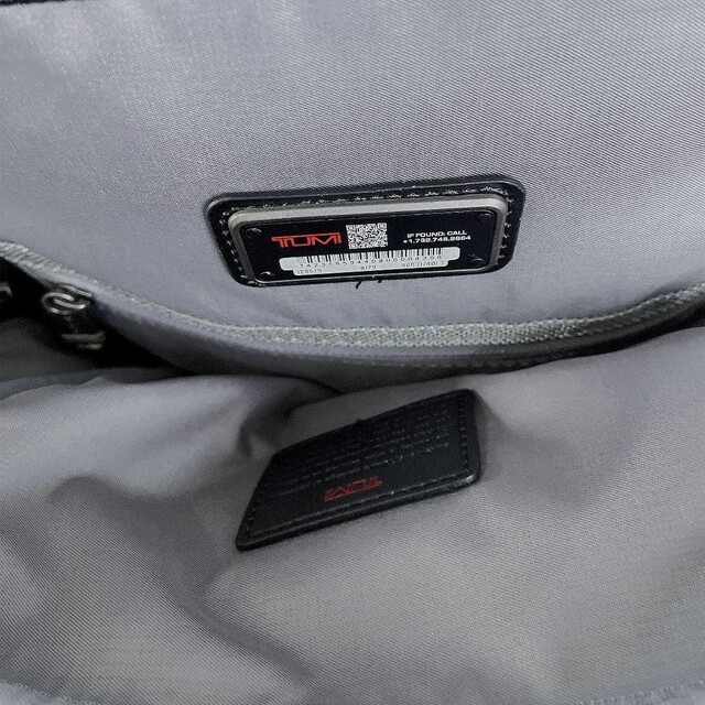 シルバーグレー サイズ 新品 TUMI alpha3 オールレザー フラップパック