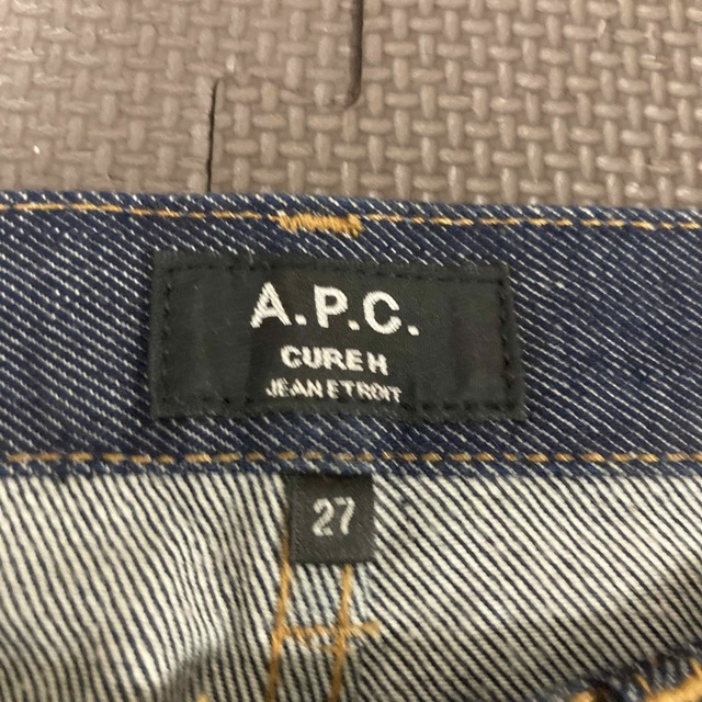 A.P.C(アーペーセー)のA.P.C デニム　27インチ　CURE H インディゴ メンズのパンツ(デニム/ジーンズ)の商品写真