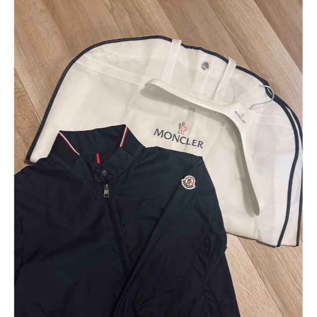 セットアップ MONCLER サイズ2 トリコロール ナイロンジャケット 【GW