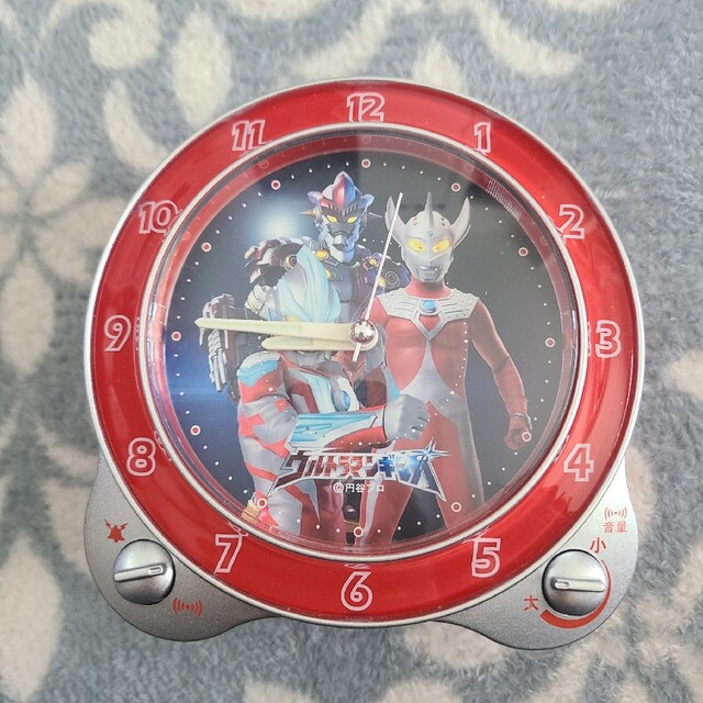 中古【 ウルトラマンギンガ 】目覚まし時計 激レア 特撮 中古【 ウルトラマンギンガ 】目覚まし時計 激レア 特撮