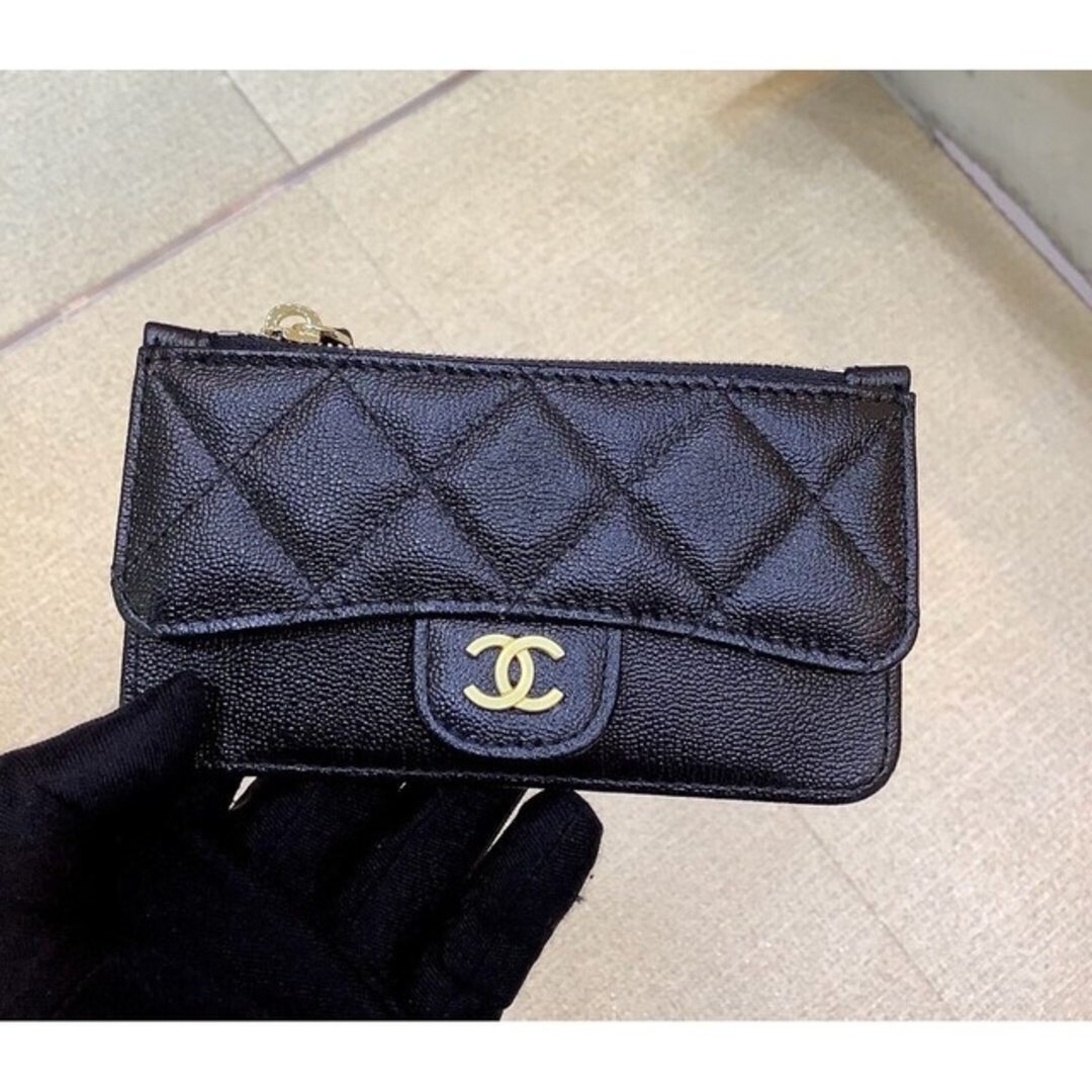 オフクーポン付 CHANEL クラシックジップカードケースラムスキン 15675