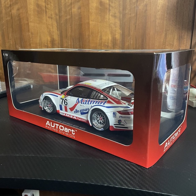 完全未開封品 オートアート 1/18 ポルシェ911(997) GT3 RSR