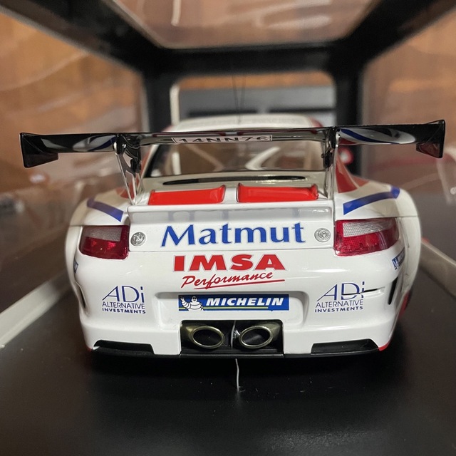 完全未開封品 オートアート 1/18 ポルシェ911(997) GT3 RSR