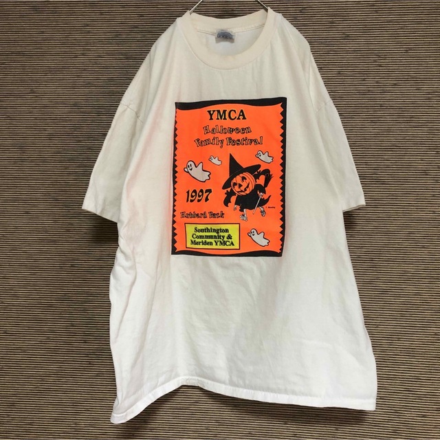 Hanes(ヘインズ)のヘインズ】90s 半袖Tシャツ　YMCA　ハロウィン　かぼちゃ　魔女　オバケ32 メンズのトップス(Tシャツ/カットソー(半袖/袖なし))の商品写真