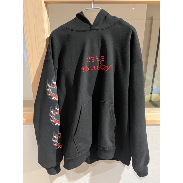 トップスcvtvlist×ED HARDY  カタリストプルオーバーパーカー