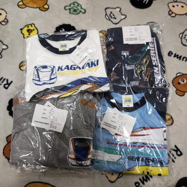 Takara Tomy(タカラトミー)の☆プラレール☆おまとめセット☆ キッズ/ベビー/マタニティのキッズ服男の子用(90cm~)(Tシャツ/カットソー)の商品写真