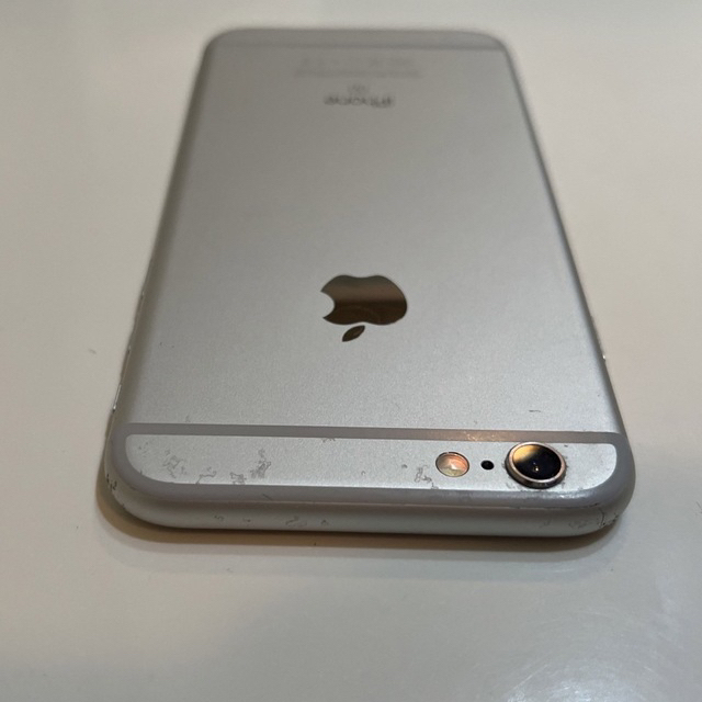 【最終値下げ】iphone6S 64G silver 本体　SIMフリー