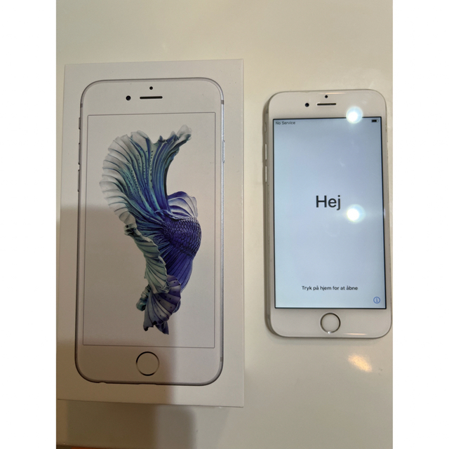 【最終値下げ】iphone6S 64G silver 本体　SIMフリー