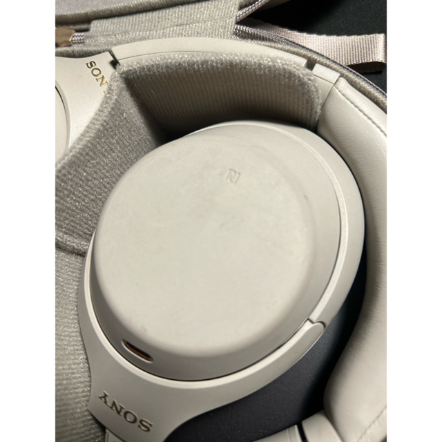 SONY(ソニー)のWH-1000XM4 スマホ/家電/カメラのオーディオ機器(ヘッドフォン/イヤフォン)の商品写真