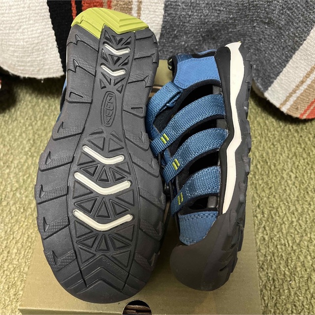 KEEN(キーン)のいおさん　専用です！！！！ キッズ/ベビー/マタニティのキッズ靴/シューズ(15cm~)(サンダル)の商品写真