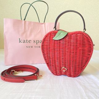 ケイトスペードニューヨーク(kate spade new york)のケイトスペード　りんご　アップル　ショルダーバッグ　ハンドバッグ　ストロー(ショルダーバッグ)