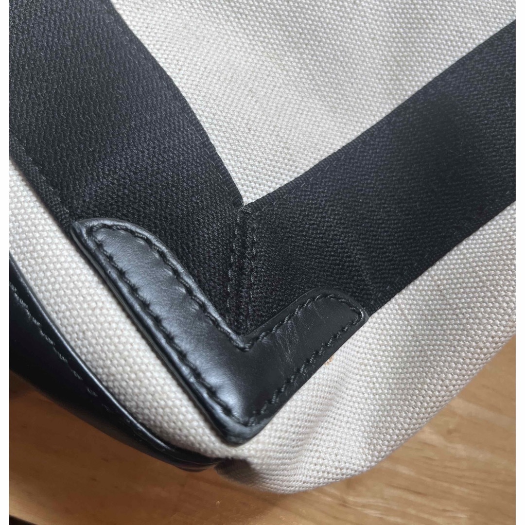 バレンシアガ カバス XS BALENCIAGA バレンシアガ カバス XS BALENCIAGA