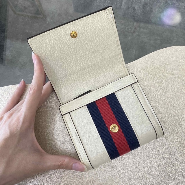 Gucci(グッチ)の【新品】GUCCI グッチ オフィディア GGウェブ 三つ折り財布 オフホワイト レディースのファッション小物(財布)の商品写真