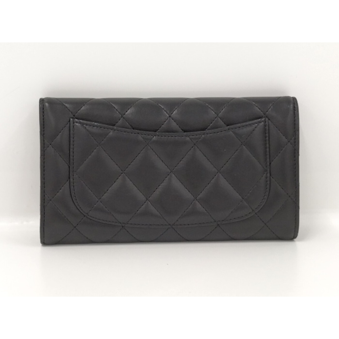 CHANEL - CHANEL 三つ折り 長財布 マトラッセ ココマーク CHANEL - CHANEL 三つ折り 長財布 マトラッセ ココマーク