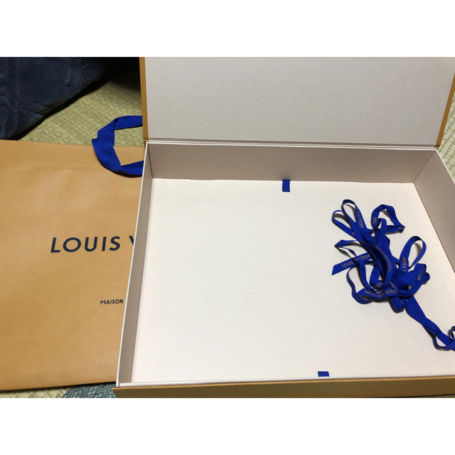 LOUIS VUITTON - ルイヴィトン 箱&ショッパーセットの通販 by LOUIS VUITTON - ルイヴィトン 箱&ショッパーセットの通販 by