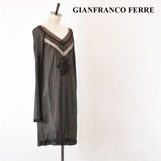 未使用タグ付き　GIANFRANCO FERRE　クールなワンピース　難あり