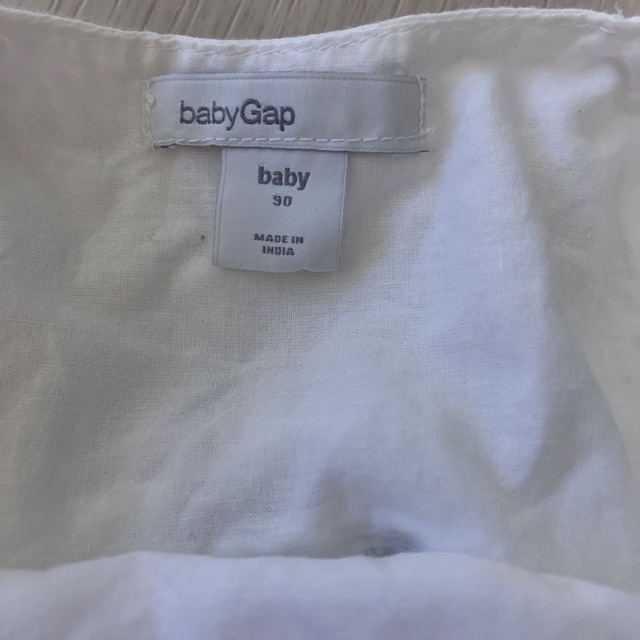 babyGAP(ベビーギャップ)のbabyGap トップス キッズ/ベビー/マタニティのキッズ服女の子用(90cm~)(Tシャツ/カットソー)の商品写真