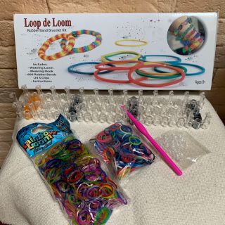 【美品】アメリカで人気♡LoopdeLoomレインボールームアクセサリーキット(知育玩具)