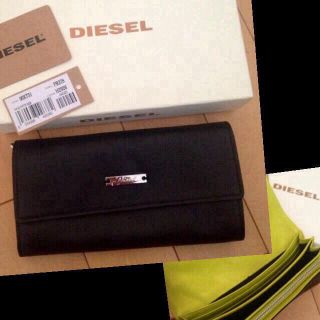 ディーゼル(DIESEL)の新品箱入りDIESEL財布♡(財布)