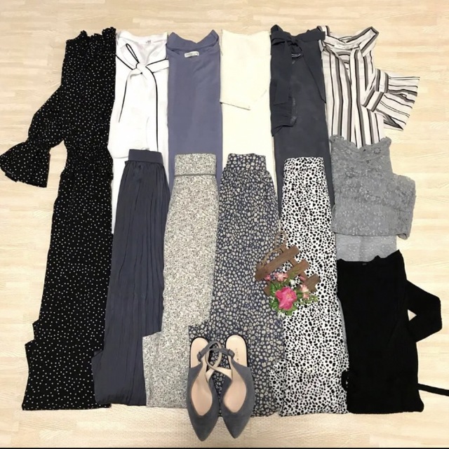TIME SALE♡レディースまとめ売り シンプル綺麗な落ち着きブルーコーデ