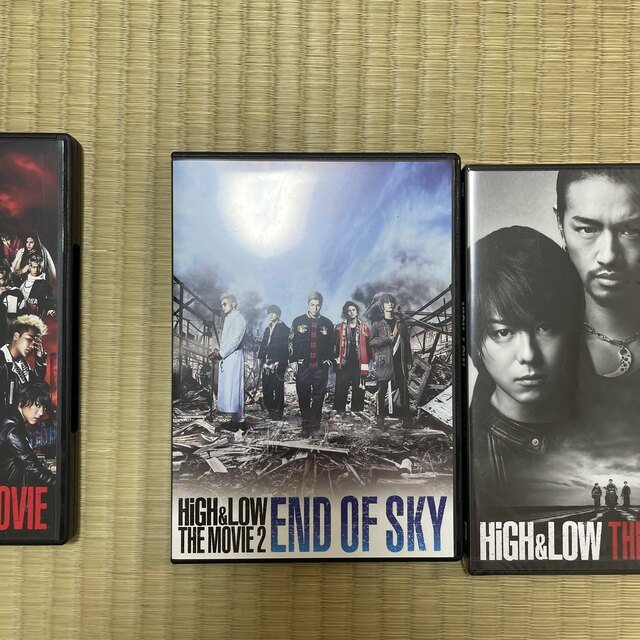 EXILE(エグザイル)の※【白雪様専用】HiGH　＆　LOW　セット3点 エンタメ/ホビーのDVD/ブルーレイ(日本映画)の商品写真